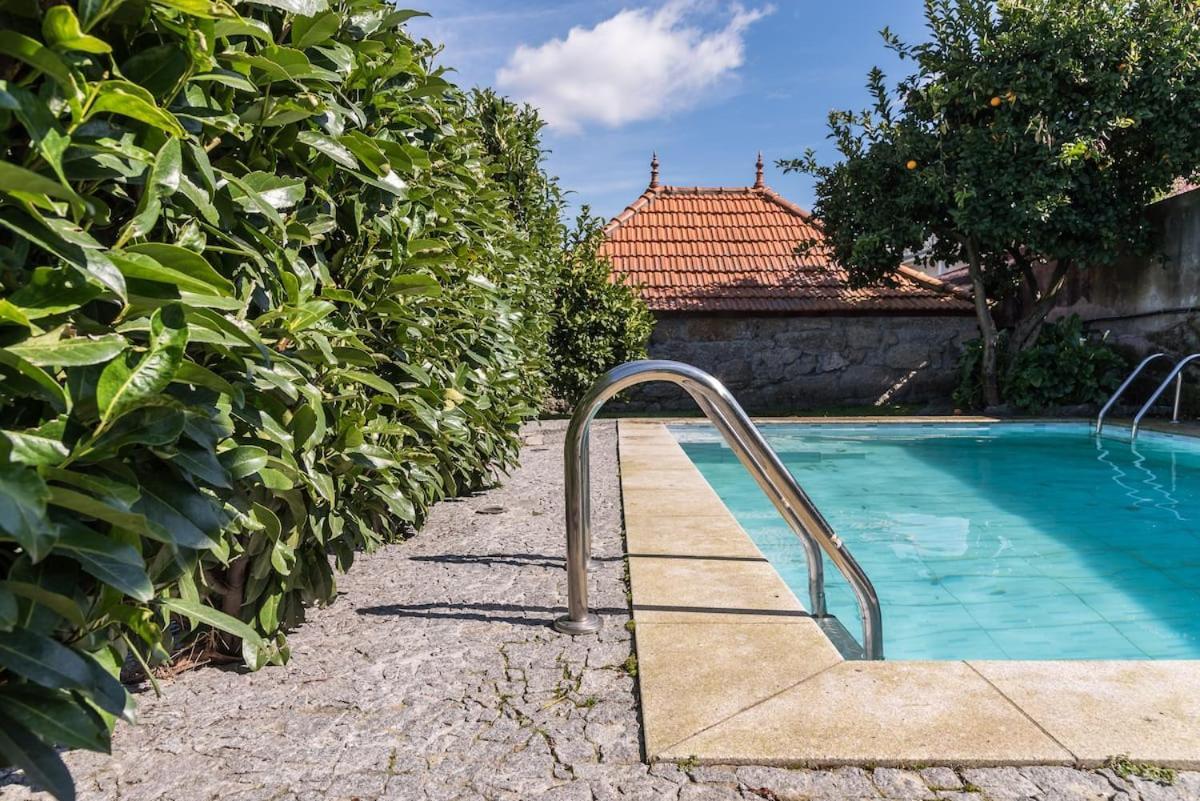Pequena Casa Rustica Com Piscina Holiday home *
