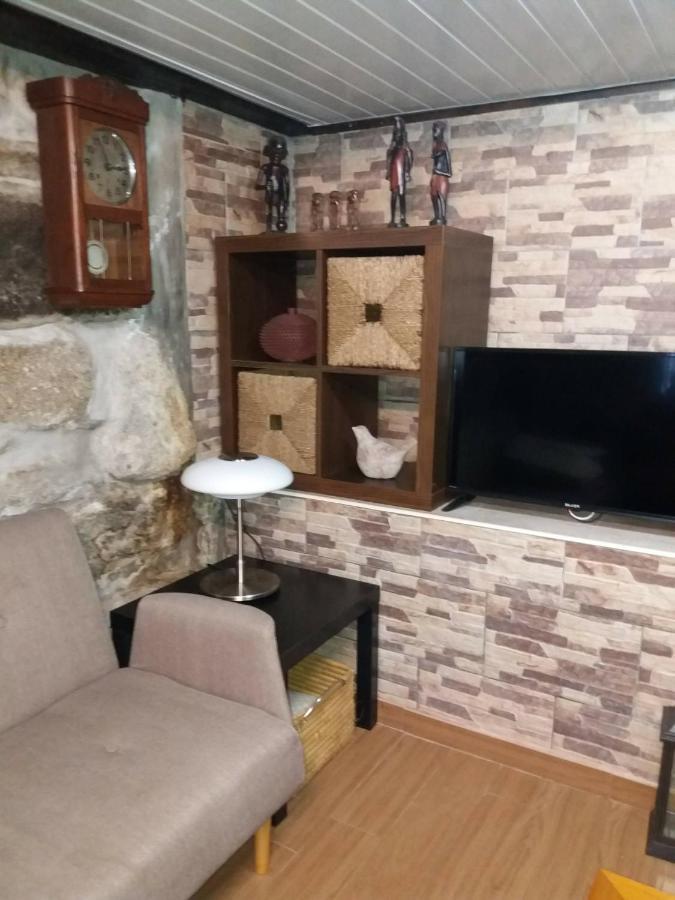 Pequena Casa Rustica Com Piscina Vakantiehuis *