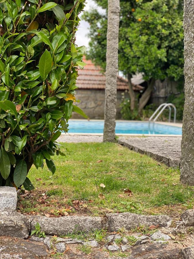 Pequena Casa Rustica Com Piscina * Penafiel